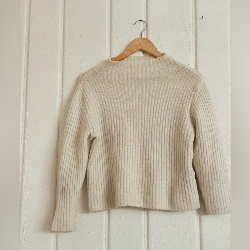 Vintage Q&A Mock Neck Sweater
